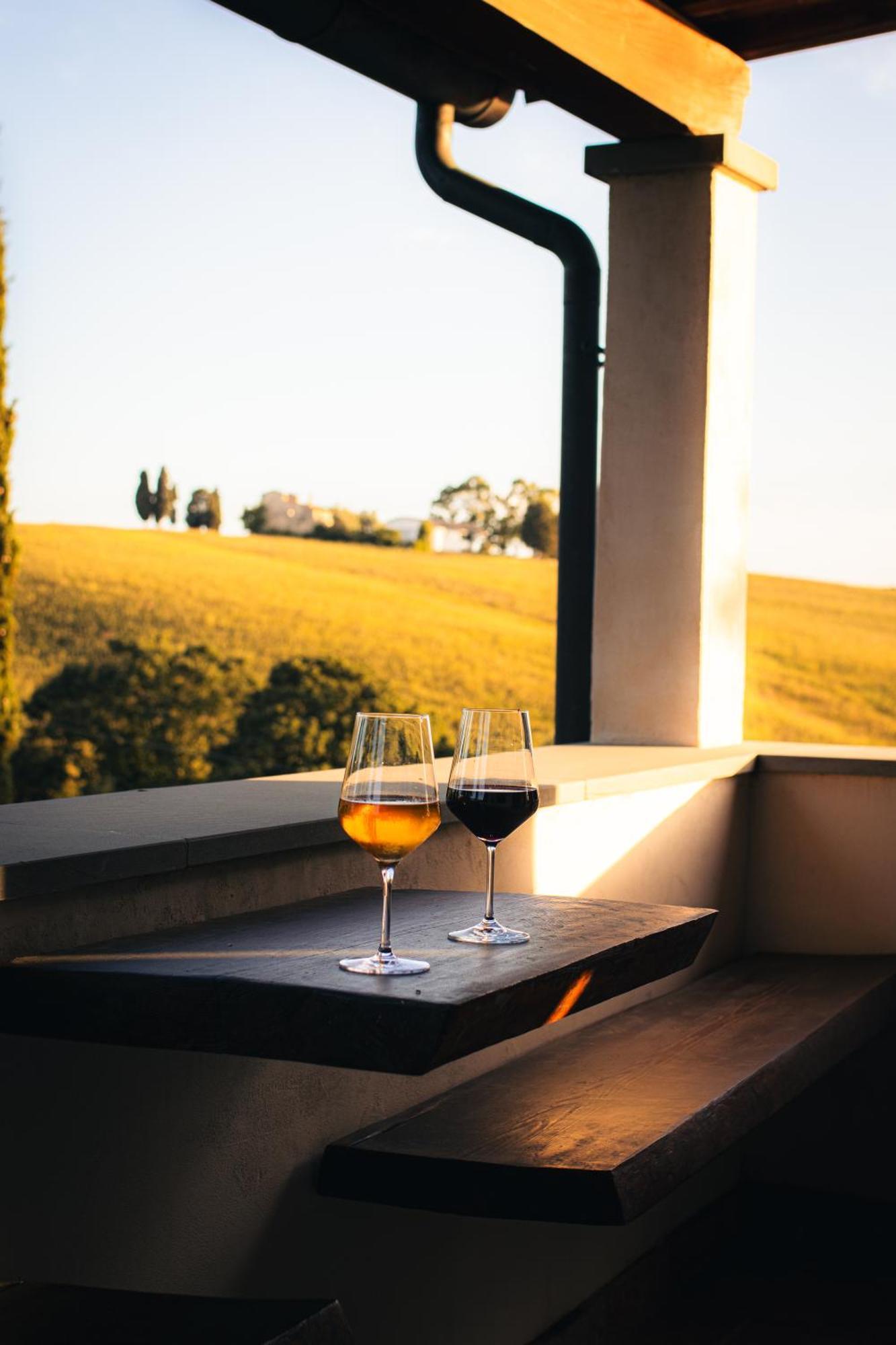 Agriturismo Podere il Fornacino Santa Luce Exterior foto